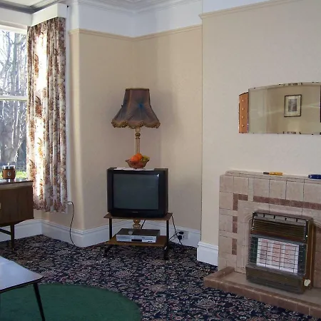 The Tops Self Catering דירה לידס