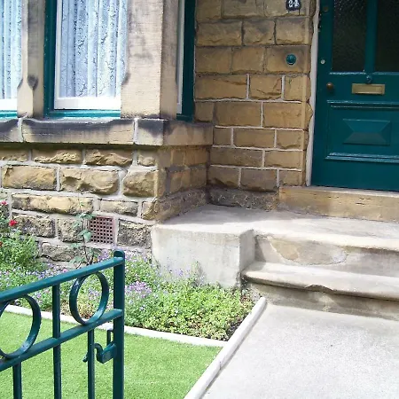 The Tops Self Catering * Leeds (West Yorkshire)